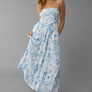 American Eagle Outfitters Blue and Cream Textured Dress